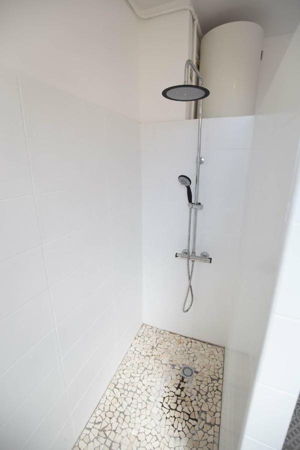 Appartement Hypercentre+ Place De Parking Privee Saint-Denis Luaran gambar